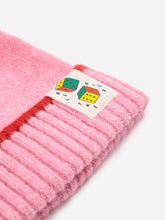 Laden Sie das Bild in den Galerie-Viewer, Roll the Dice Beanie