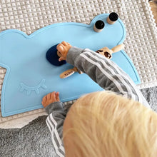 Laden Sie das Bild in den Galerie-Viewer, Knete Holzstempel Waldtierä