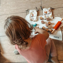 Laden Sie das Bild in den Galerie-Viewer, Knete Holzstempel Waldtierä