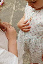 Laden Sie das Bild in den Galerie-Viewer, Bunny Bestie Freundschaftsketten