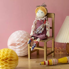 Laden Sie das Bild in den Galerie-Viewer, Mademoiselle Eglantine Limited Edition