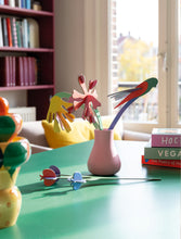 Laden Sie das Bild in den Galerie-Viewer, Matisse Paper Bloom