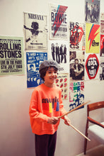 Laden Sie das Bild in den Galerie-Viewer, Sweatshirt Orange Music