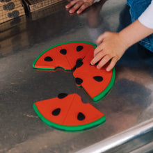 Laden Sie das Bild in den Galerie-Viewer, Wally the Watermelon Pizza Baby Puzzle