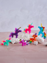 Laden Sie das Bild in den Galerie-Viewer, Mini Bausteine "Pearl Einhorn"