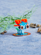 Laden Sie das Bild in den Galerie-Viewer, Pet Packet Mini Bausteine "Axolotl blue"