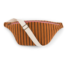 Laden Sie das Bild in den Galerie-Viewer, Hipbag "Stripes Tennis Ginger"