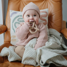 Laden Sie das Bild in den Galerie-Viewer, Swaddle Sage Stripe