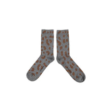 Laden Sie das Bild in den Galerie-Viewer, Socken Grey Animal Print