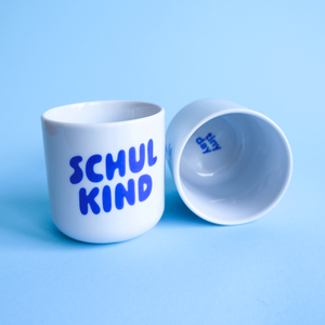 Schulkind Becher blau