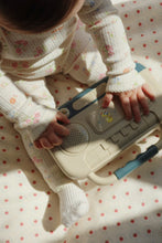 Laden Sie das Bild in den Galerie-Viewer, Baby Boombox