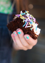 Laden Sie das Bild in den Galerie-Viewer, Kinder Nagellack Candy Pink