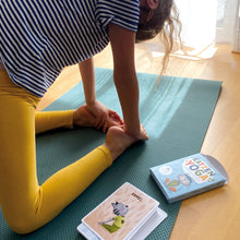 Laden Sie das Bild in den Galerie-Viewer, Kinderyoga Karten &quot;Katzenyoga&quot;