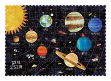 Laden Sie das Bild in den Galerie-Viewer, Discover the Planets 100-teiliges Pocket Puzzle