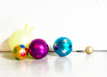Laden Sie das Bild in den Galerie-Viewer, Ball Sterne blau