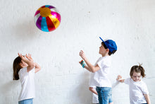 Laden Sie das Bild in den Galerie-Viewer, Zirkus Ball